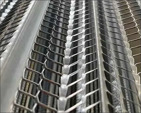 V ribbed reinforced mesh lath